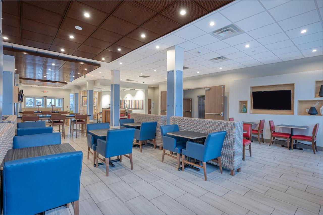 Holiday Inn Express & Suites St. Louis - Chesterfield By Ihg מראה חיצוני תמונה